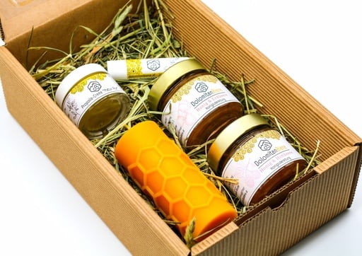 Geschenkbox "Honig Erdbeere & Himbeere" von Imkerei Dolomitenbiene